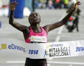 Florence Kiplagat félmaratoni világrekord