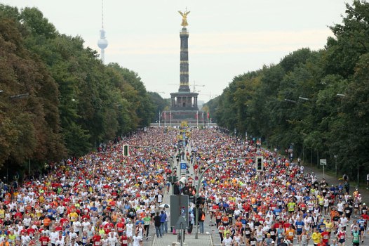 berlin maraton futók tömege