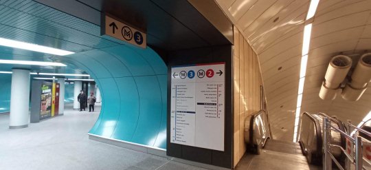 M3 és M2 metró átszállás