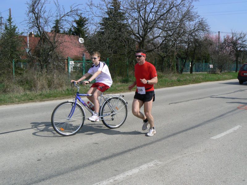 IV. Tóparti Futóparti Velencei-tó kör futás toparty_futoparty_futas_042.jpg toparty_futoparty_futas_042.jpg