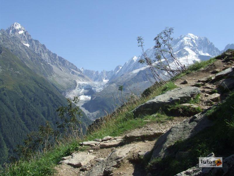 Ultra Trail du Mont-Blanc ultra_trail_du_mont_blanc_20196.jpg ultra_trail_du_mont_blanc_20196.jpg